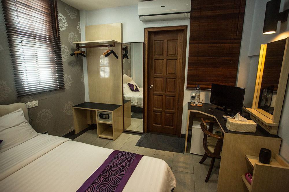 Lvis Boutique Hotel Malé Kültér fotó