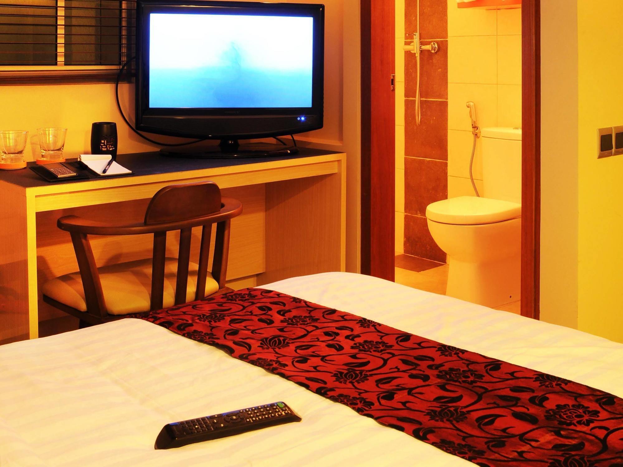 Lvis Boutique Hotel Malé Kültér fotó